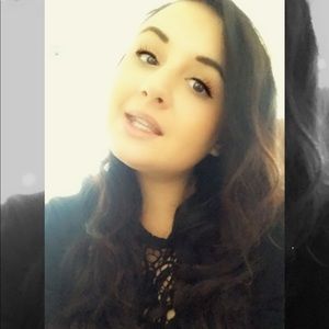 Meet your Posher, Bethany